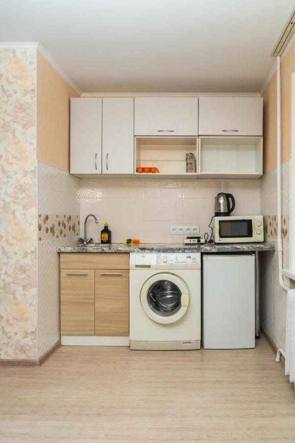 1 Комнатная Квартира По Улице Предславинская, 12 Kyiv Exterior photo