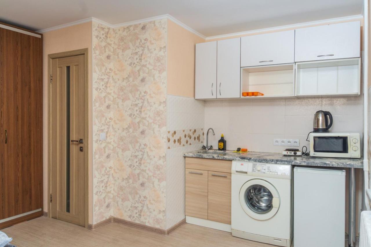 1 Комнатная Квартира По Улице Предславинская, 12 Kyiv Exterior photo