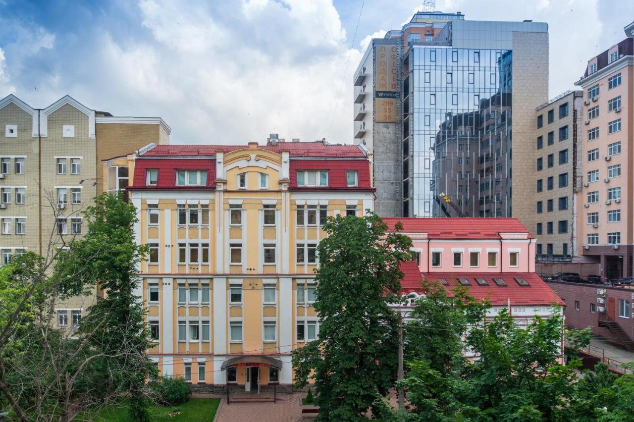 1 Комнатная Квартира По Улице Предславинская, 12 Kyiv Exterior photo